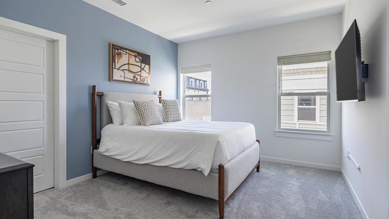 Photo of Bedroom in Lee's Summit