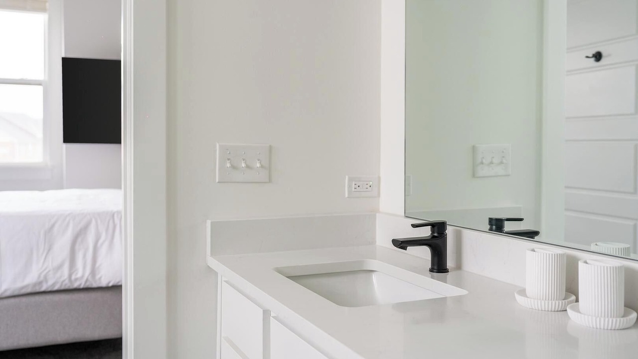 Photo of Bathroom in Lee's Summit