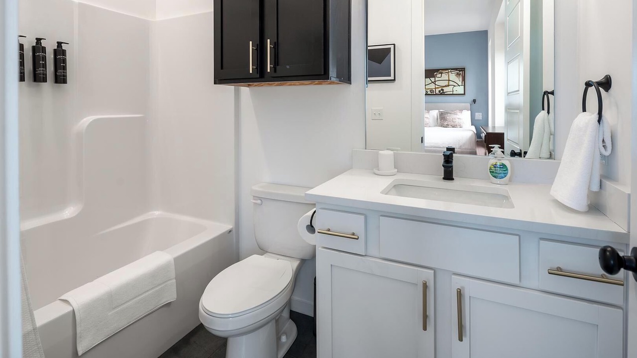 Photo of Bathroom in Lee's Summit