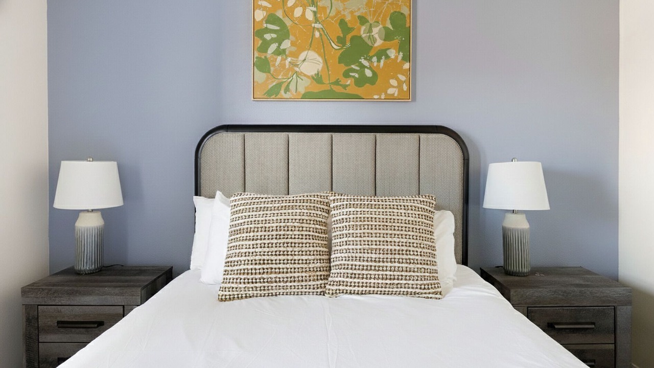 Photo of Bedroom in Lewisville