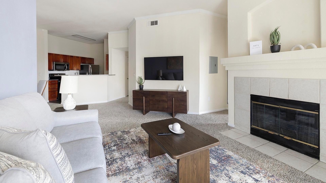 Photo of Livingroom in Lewisville