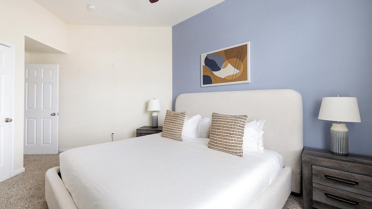 Photo of Bedroom in Lewisville
