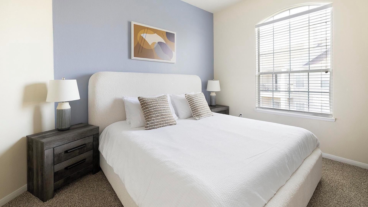 Photo of Bedroom in Lewisville