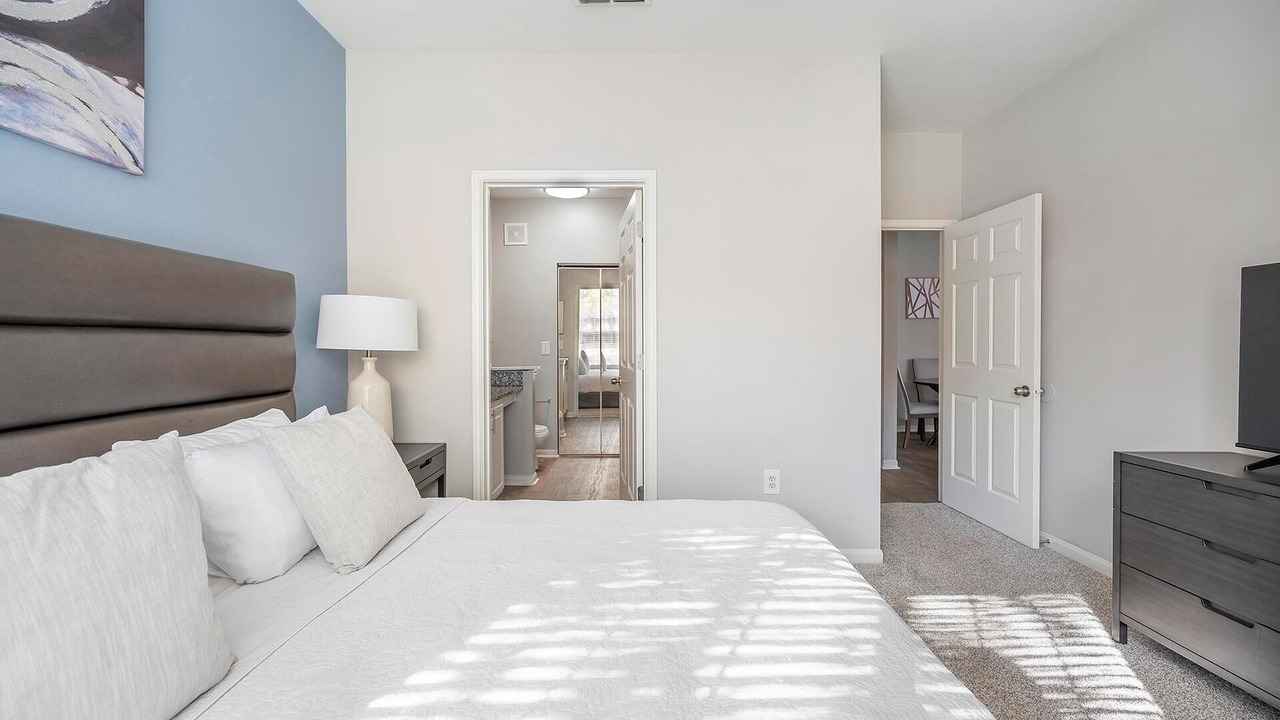 Photo of Bedroom in Murfreesboro