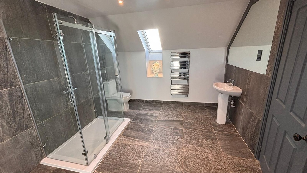 Photo of Bathroom in Ardens Grafton