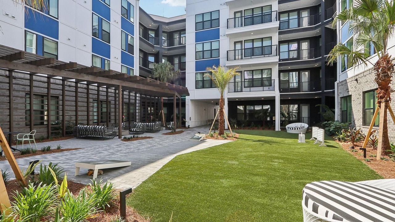 Photo of Patio Balcony in Southbank