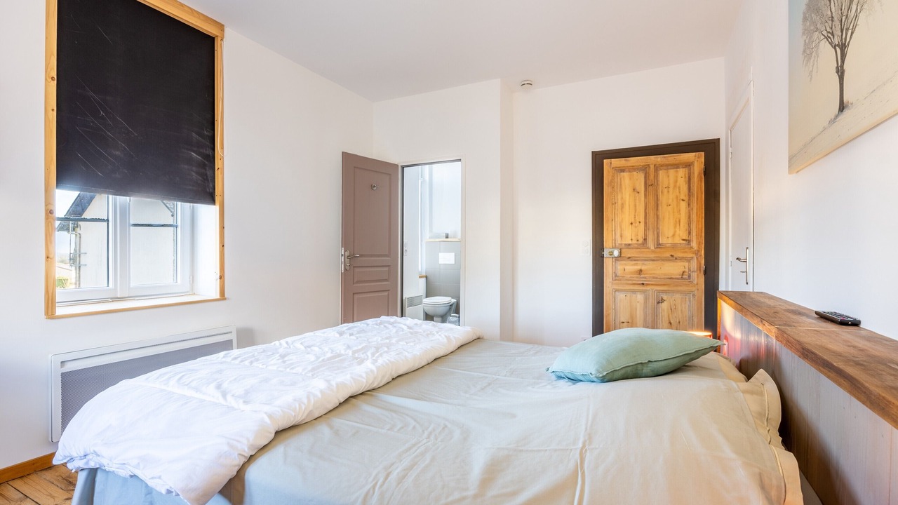 Photo of Bedroom in Saint-Michel-Mont-Mercure