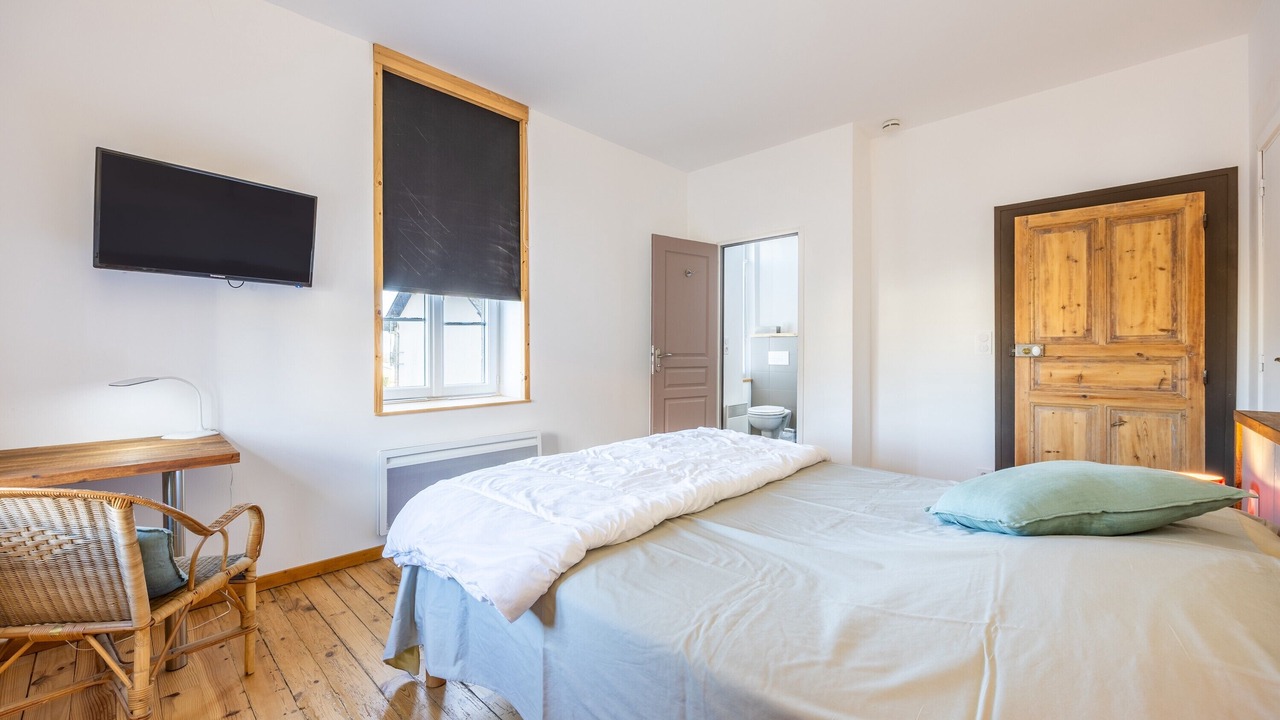 Photo of Bedroom in Saint-Michel-Mont-Mercure