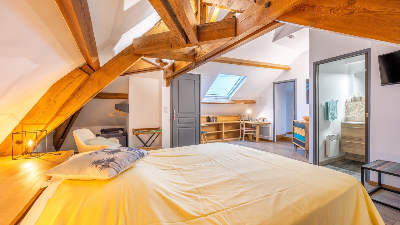 Photo of Bedroom in Saint-Michel-Mont-Mercure