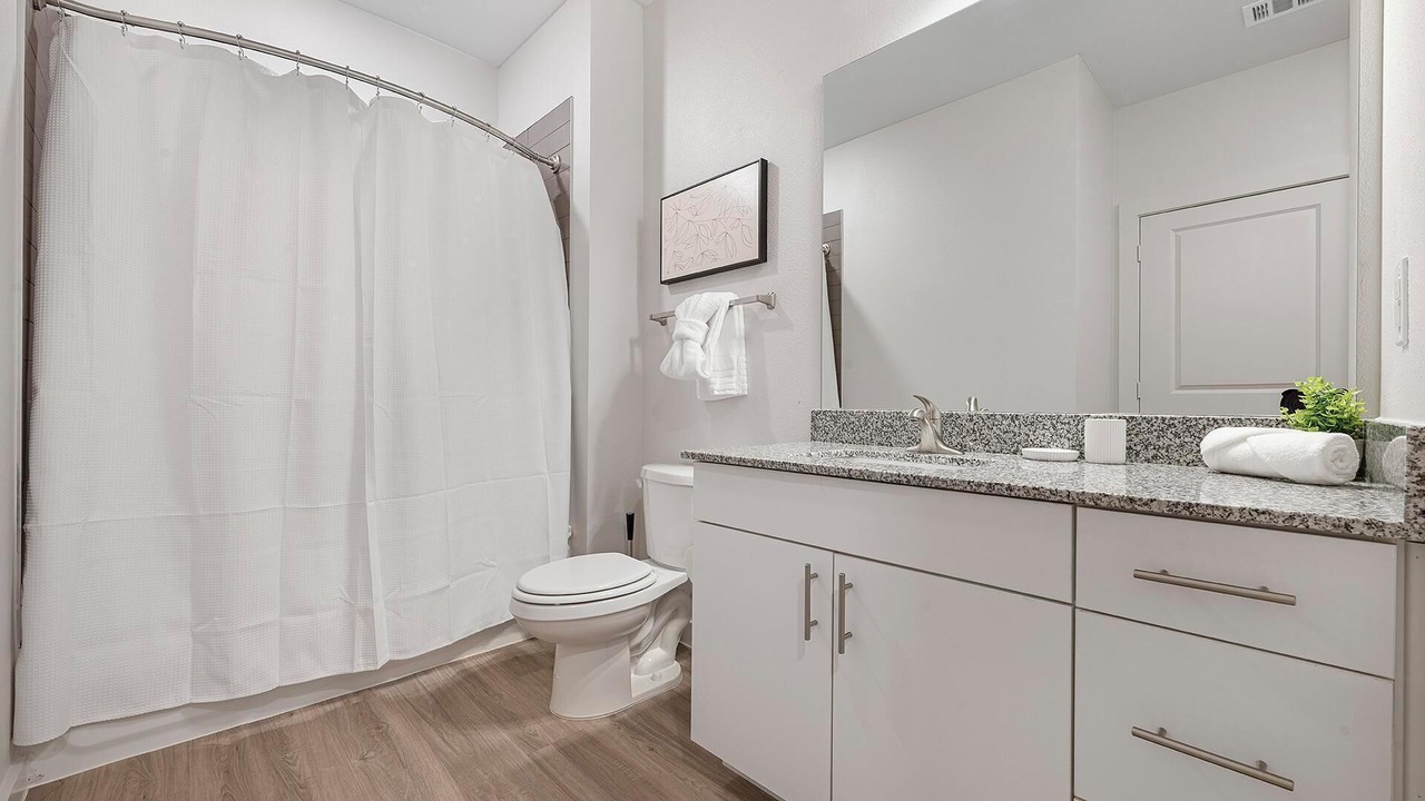 Photo of Bathroom in Sweetbriar