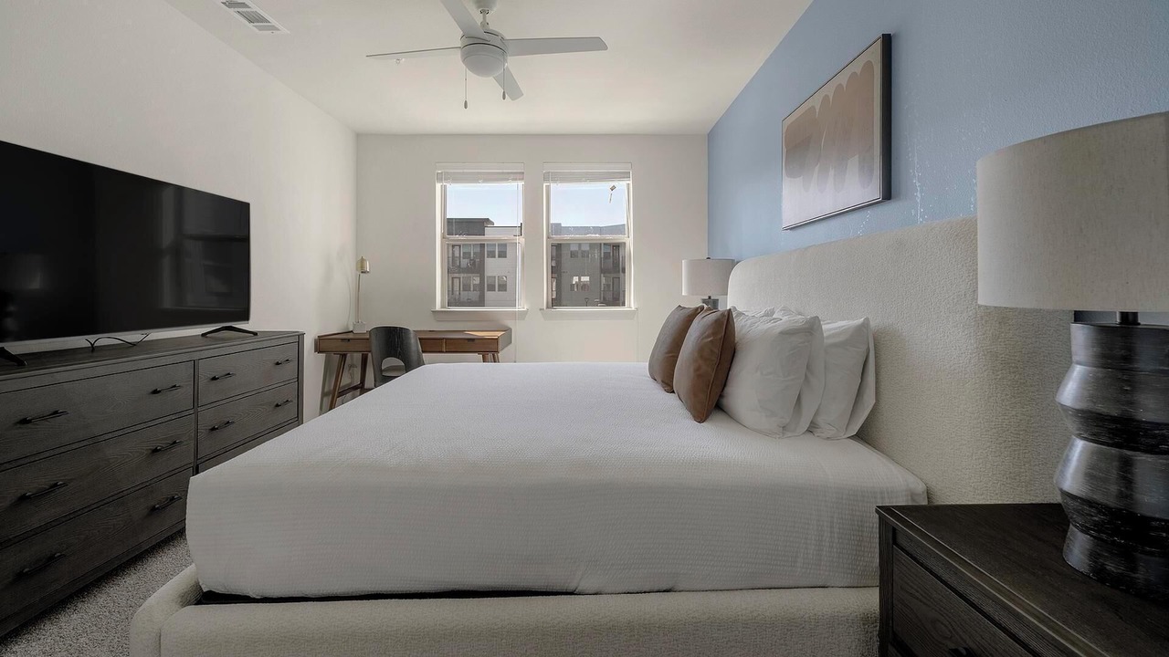 Photo of Bedroom in Lower Basin Lake Travis