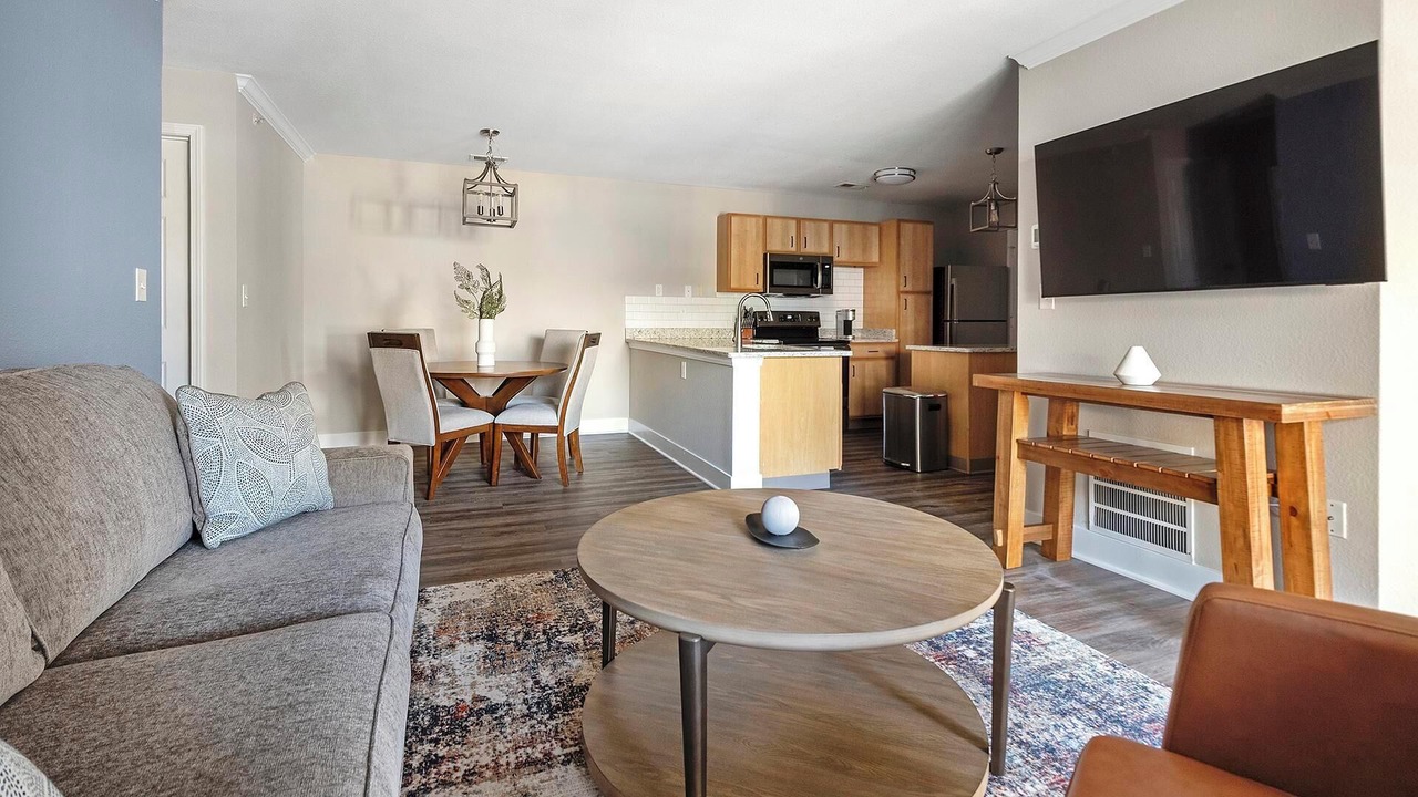 Photo of Livingroom in Eureka
