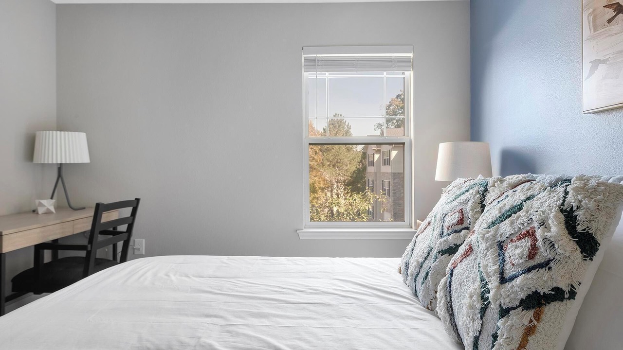 Photo of Bedroom in Eureka