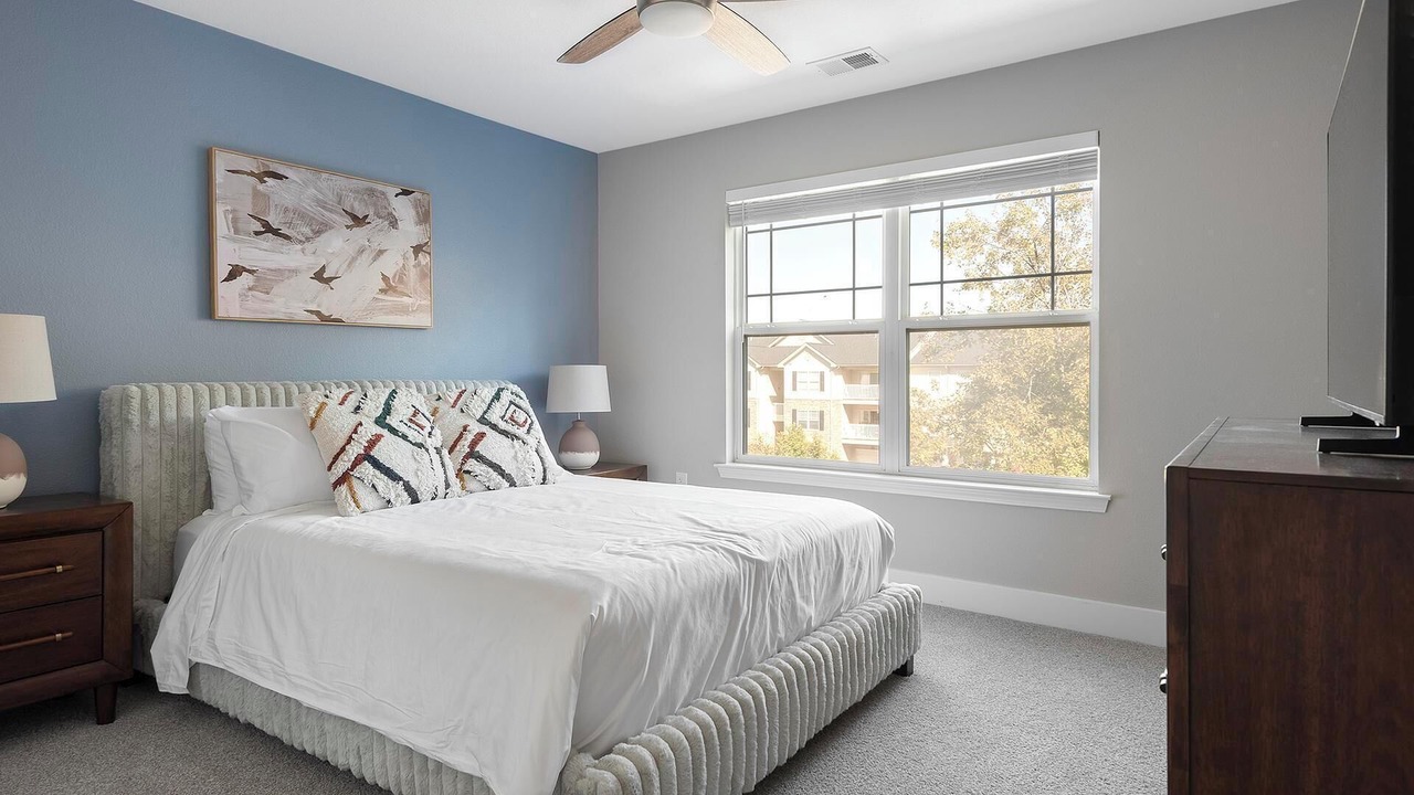 Photo of Bedroom in Eureka