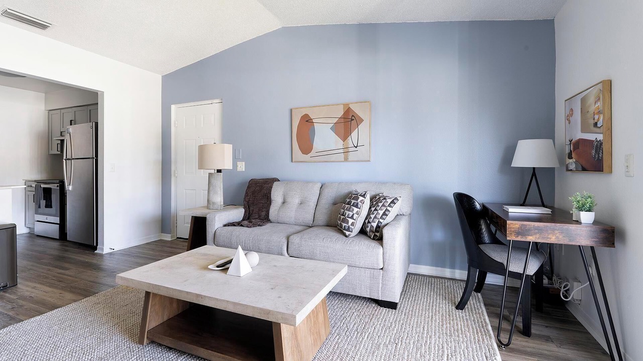 Photo of Livingroom in Fruitville