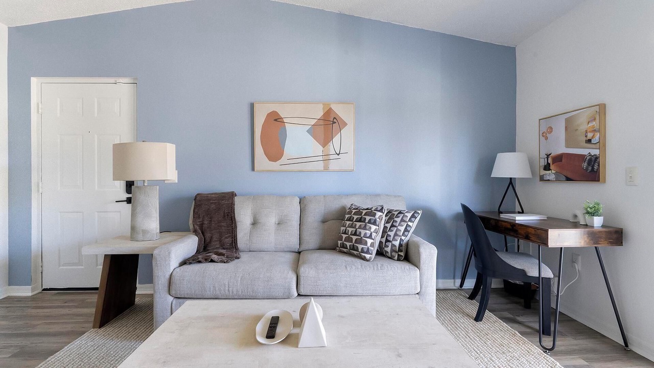 Photo of Livingroom in Fruitville