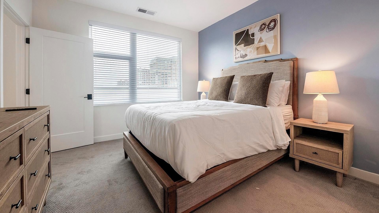 Photo of Bedroom in Old Town West