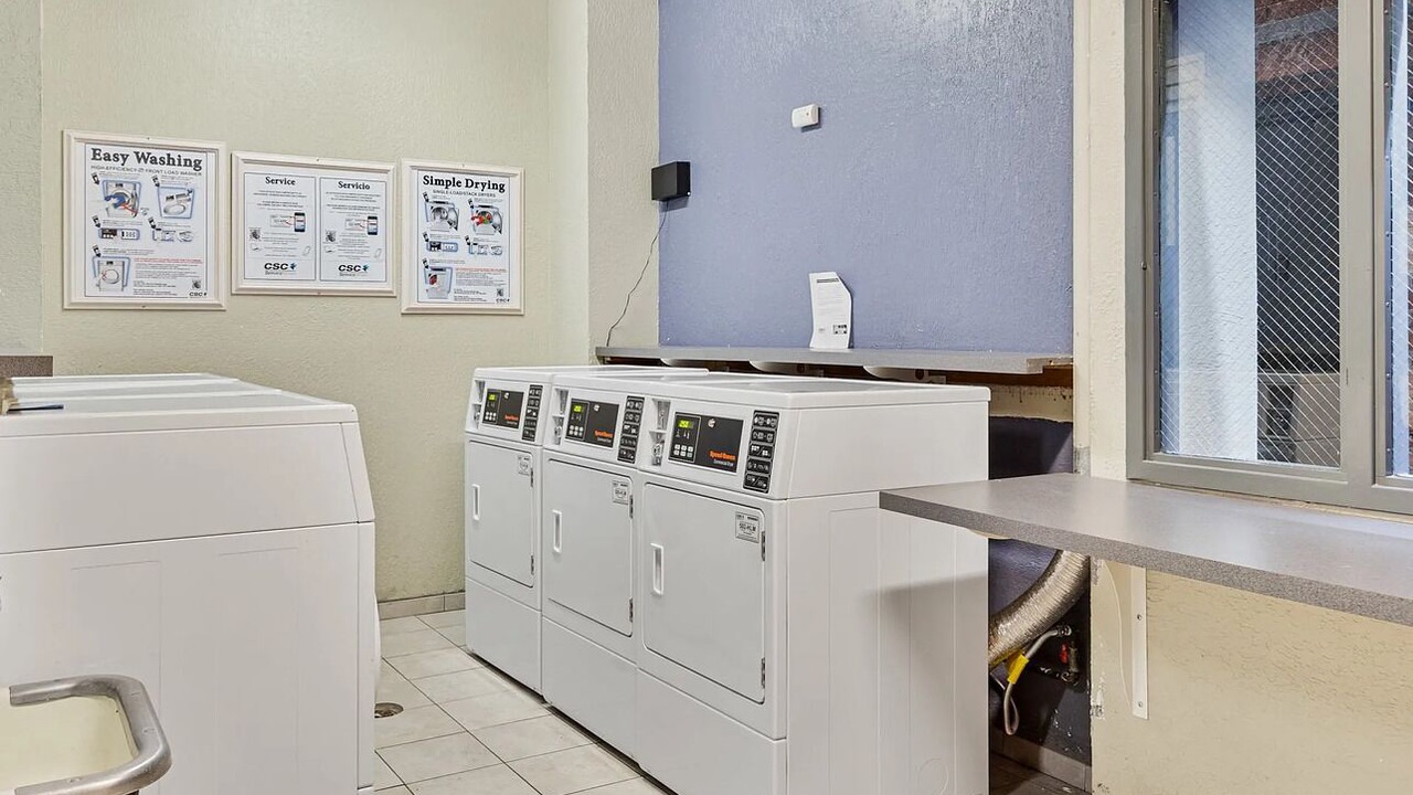 Photo of Others in Metro Center