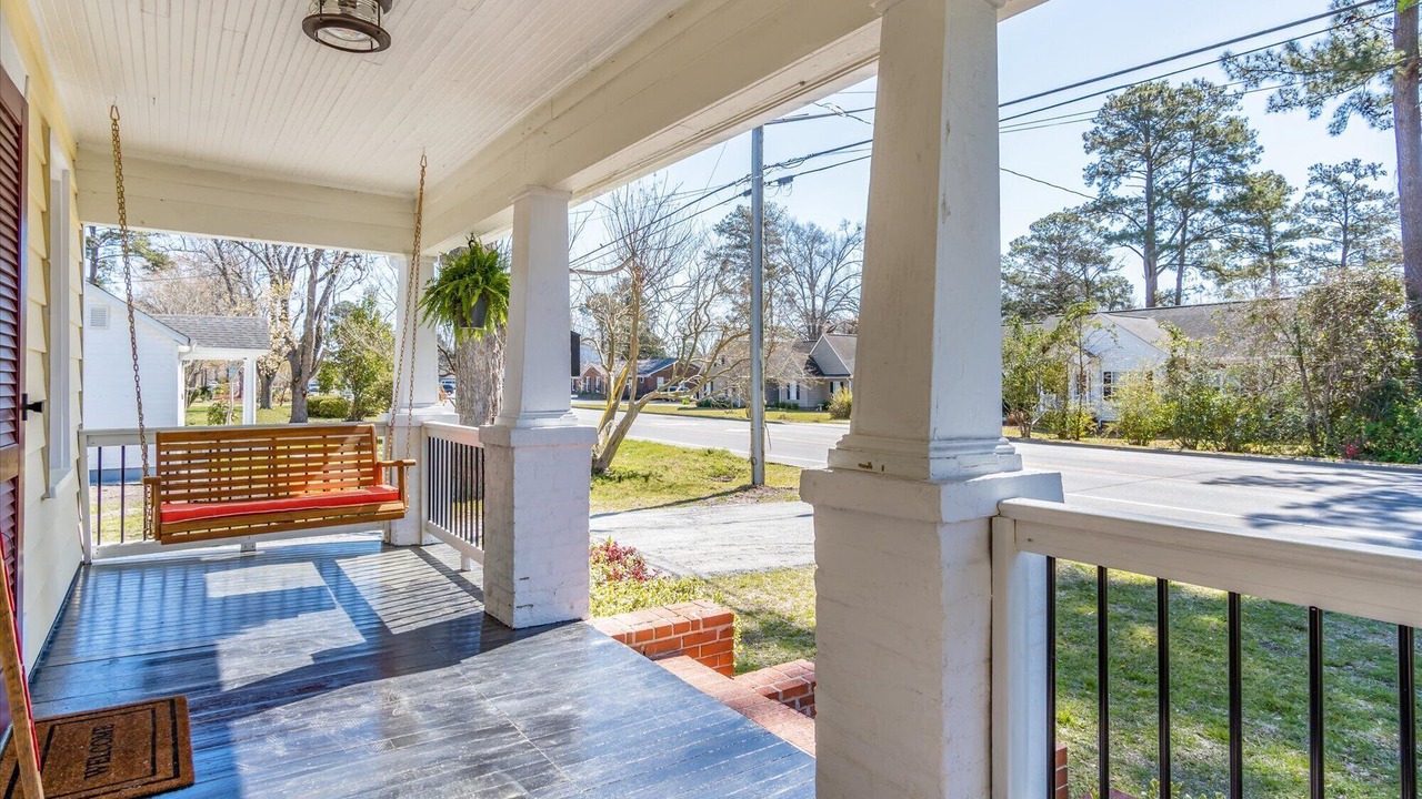 Photo of Patio Balcony in New Bern