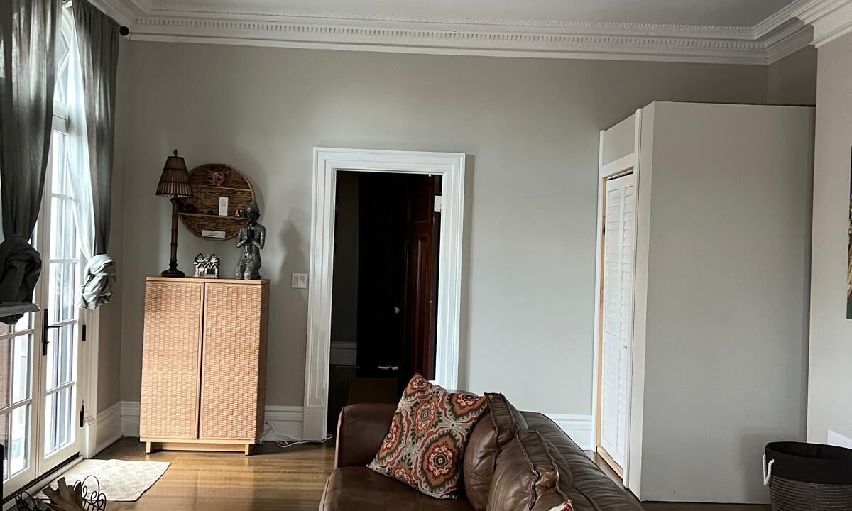Photo of Livingroom in Hamilton