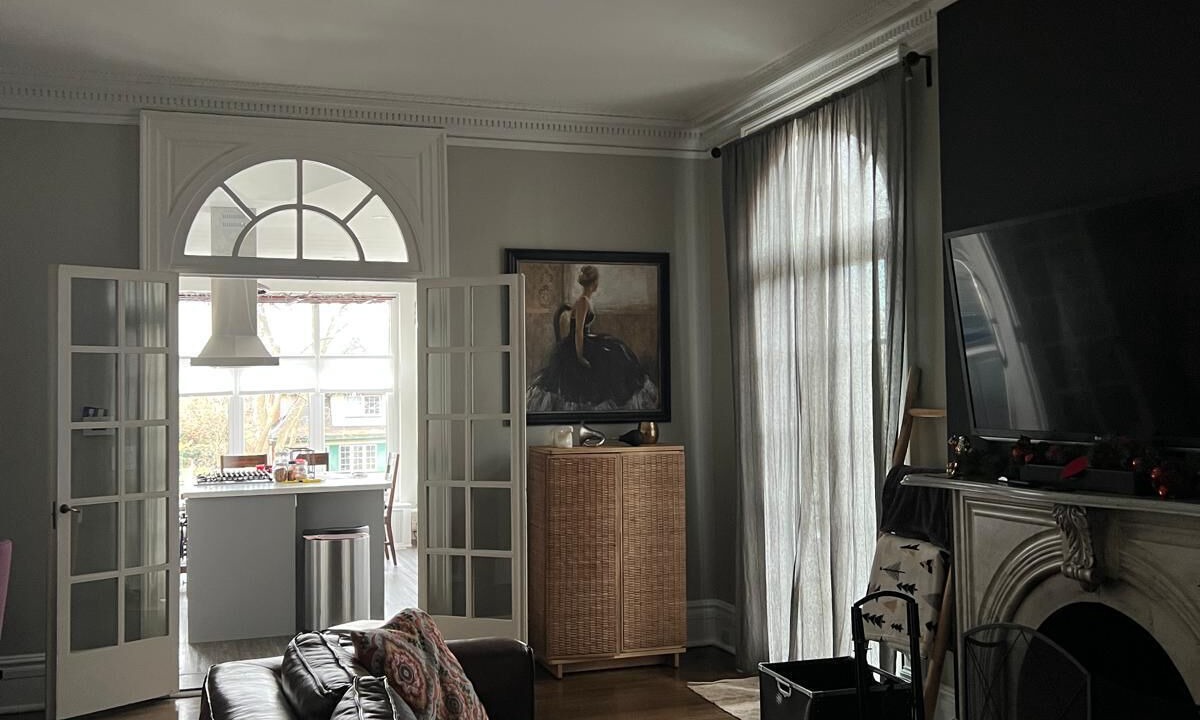 Photo of Livingroom in Hamilton