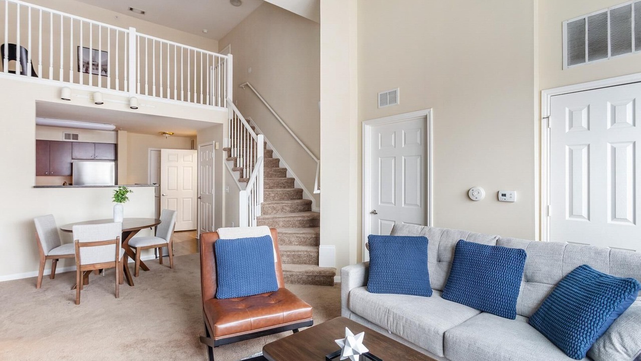 Photo of Livingroom in West New Haven