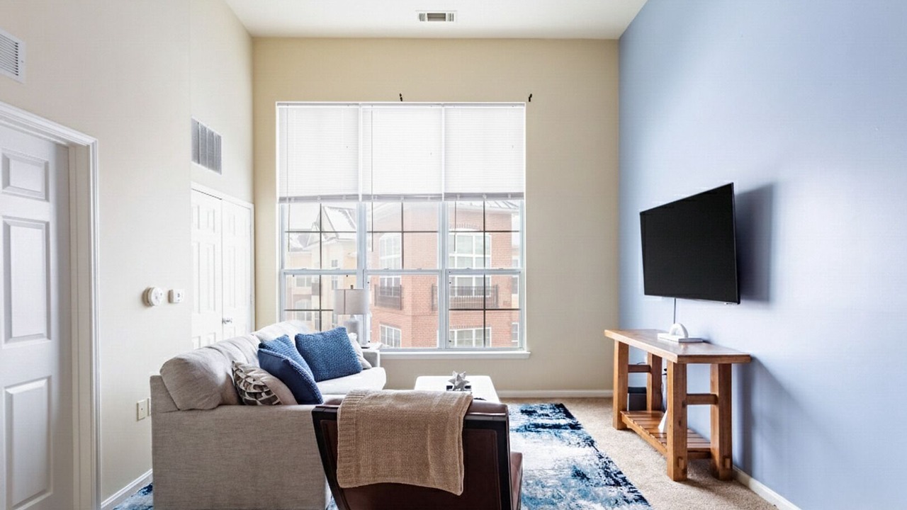 Photo of Livingroom in West New Haven