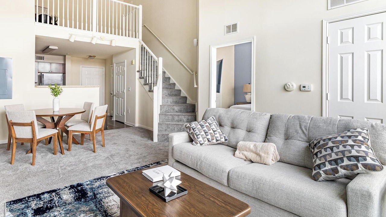 Photo of Livingroom in West New Haven