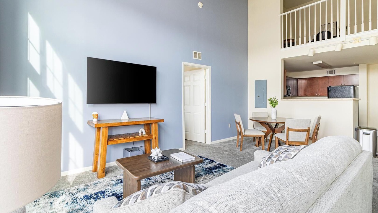 Photo of Livingroom in West New Haven