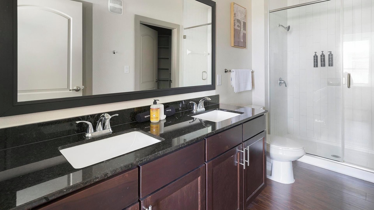 Photo of Bathroom in Klein