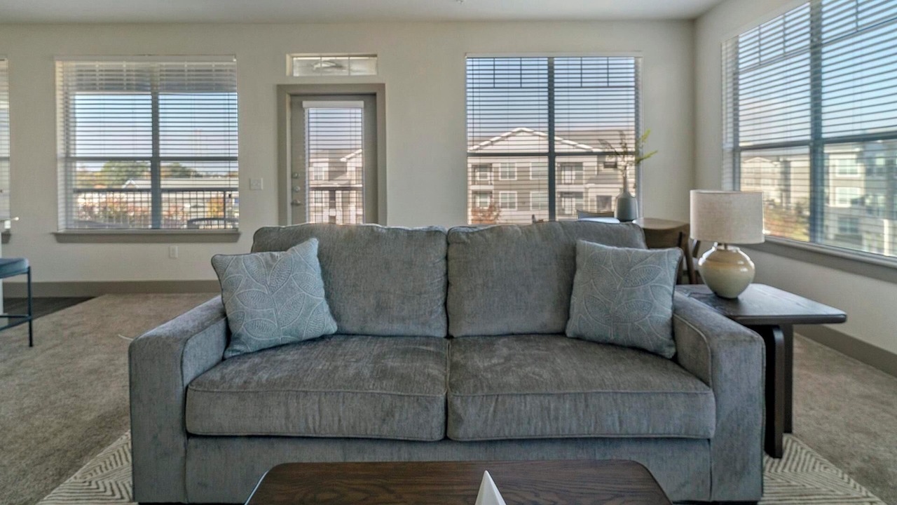 Photo of Livingroom in Spring