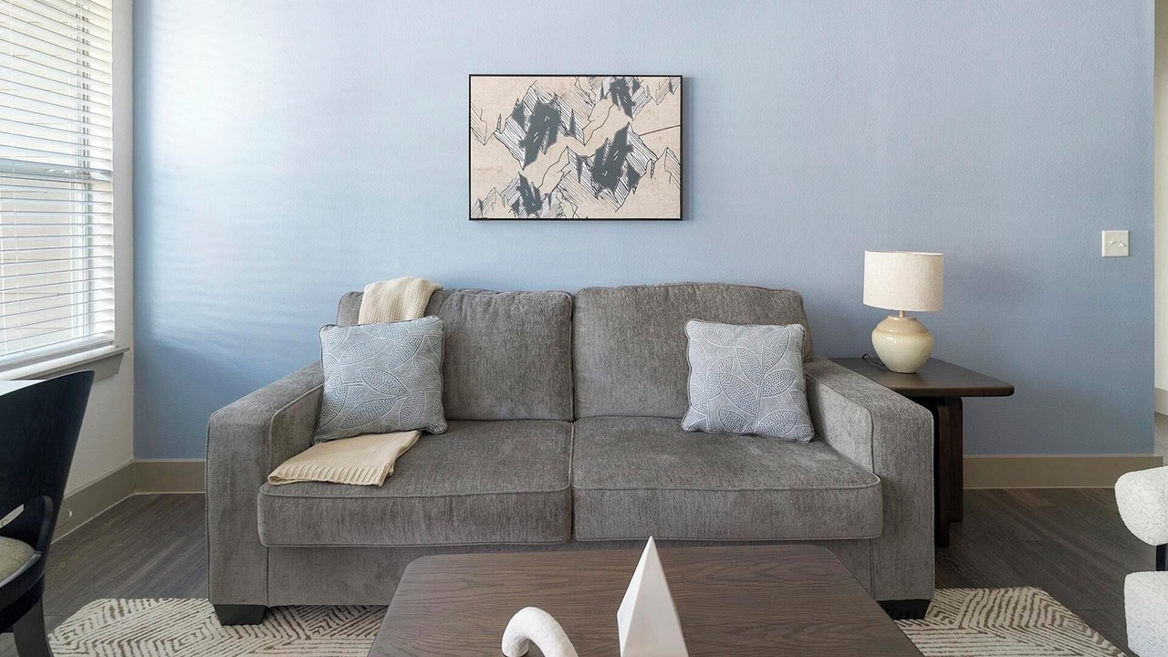 Photo of Livingroom in Spring