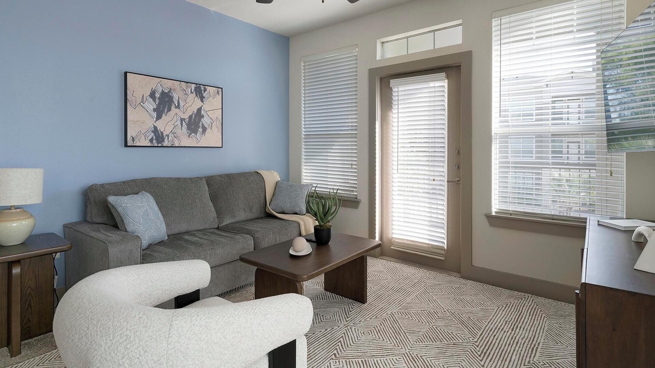 Photo of Livingroom in Spring