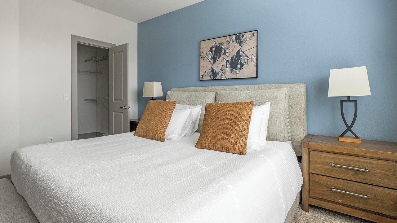 Photo of Bedroom in Spring