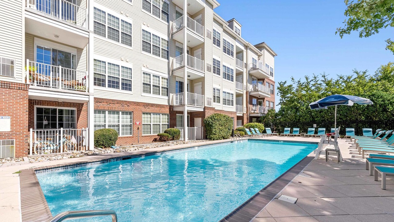 Photo of Outdoor in Raritan