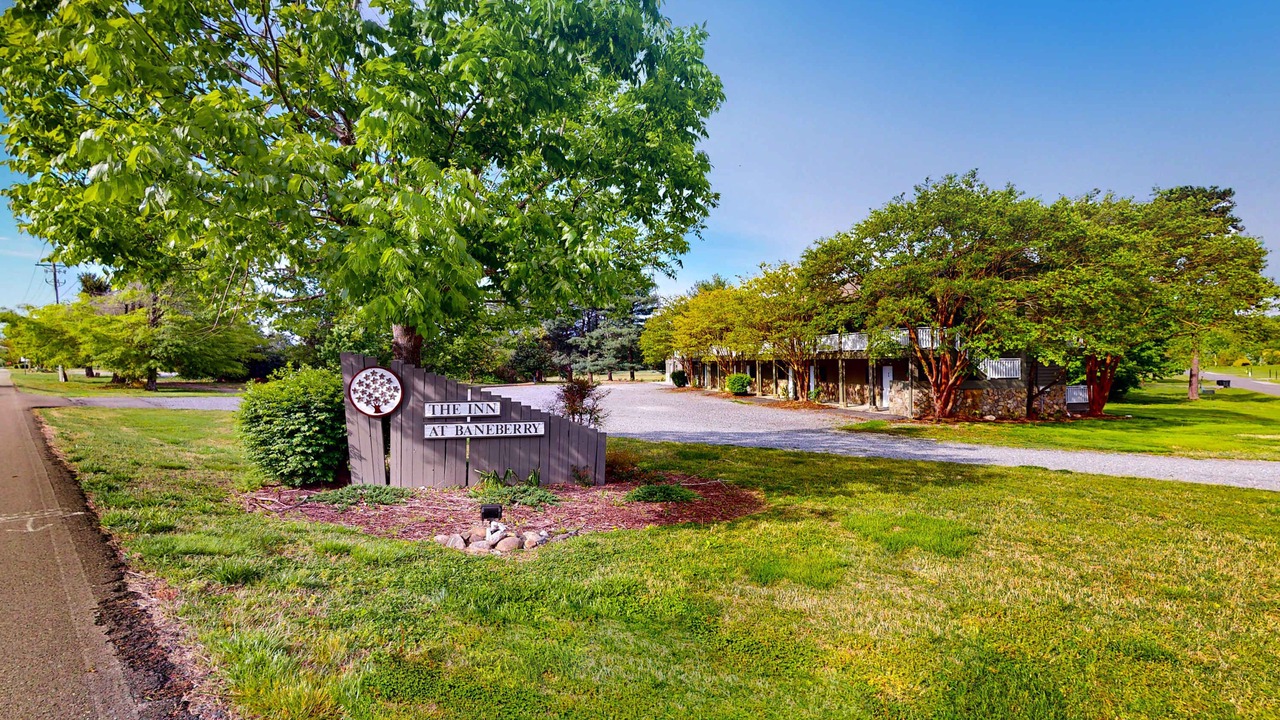 Photo of Outdoor in Baneberry