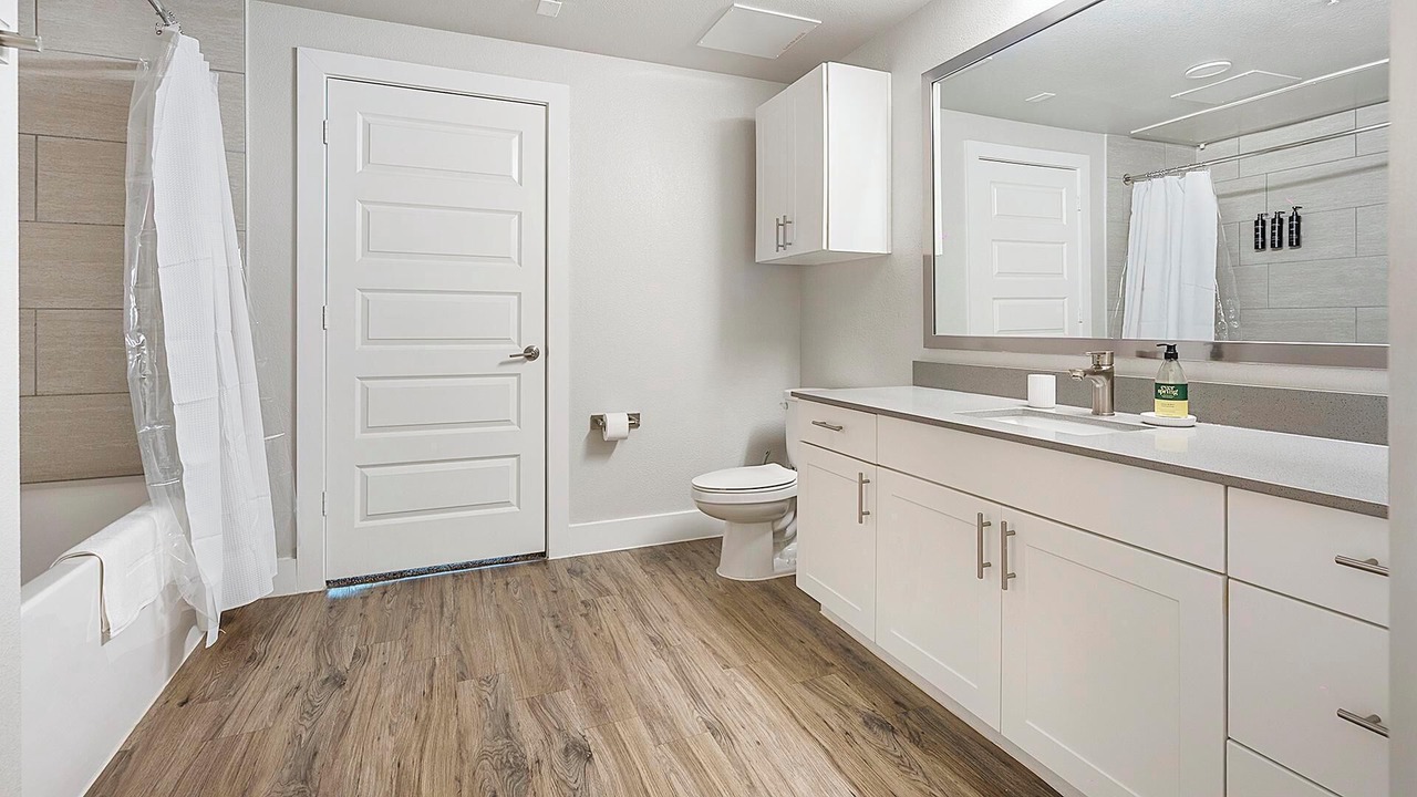 Photo of Bathroom in Far North Central