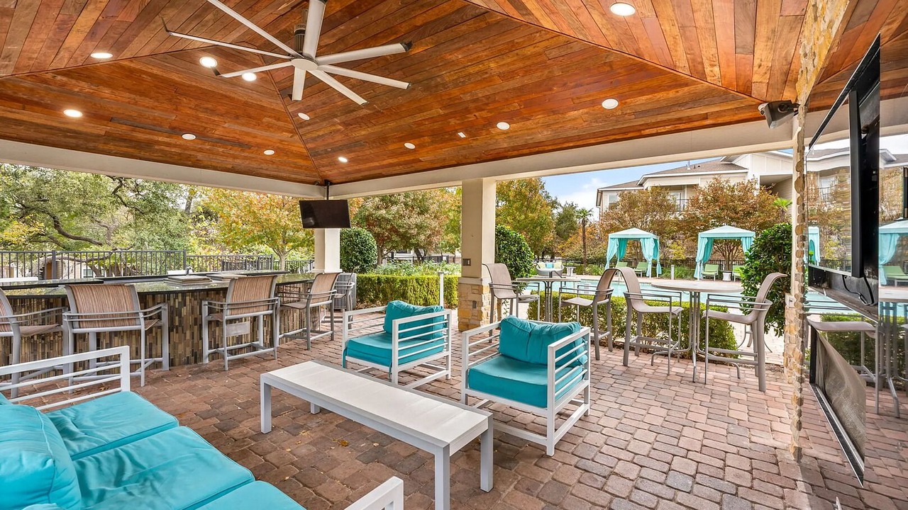Photo of Patio Balcony in McNeil