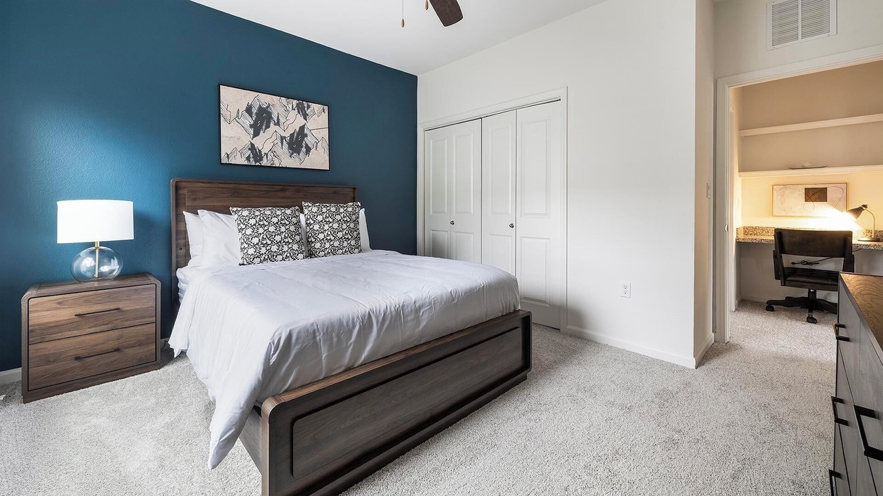 Photo of Bedroom in McNeil