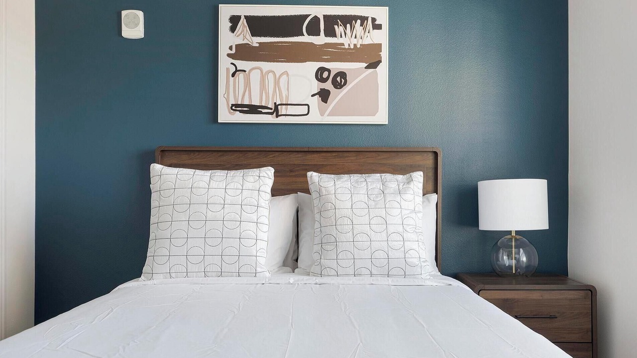 Photo of Bedroom in McNeil