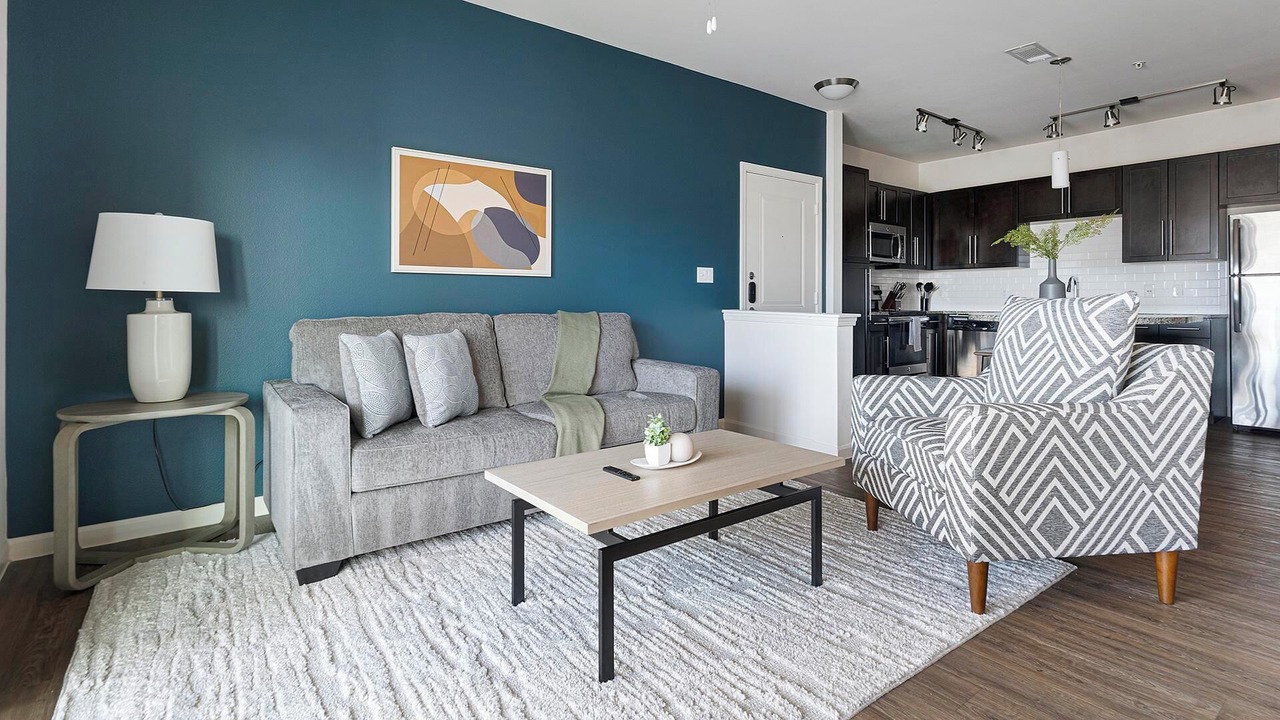 Photo of Livingroom in McNeil
