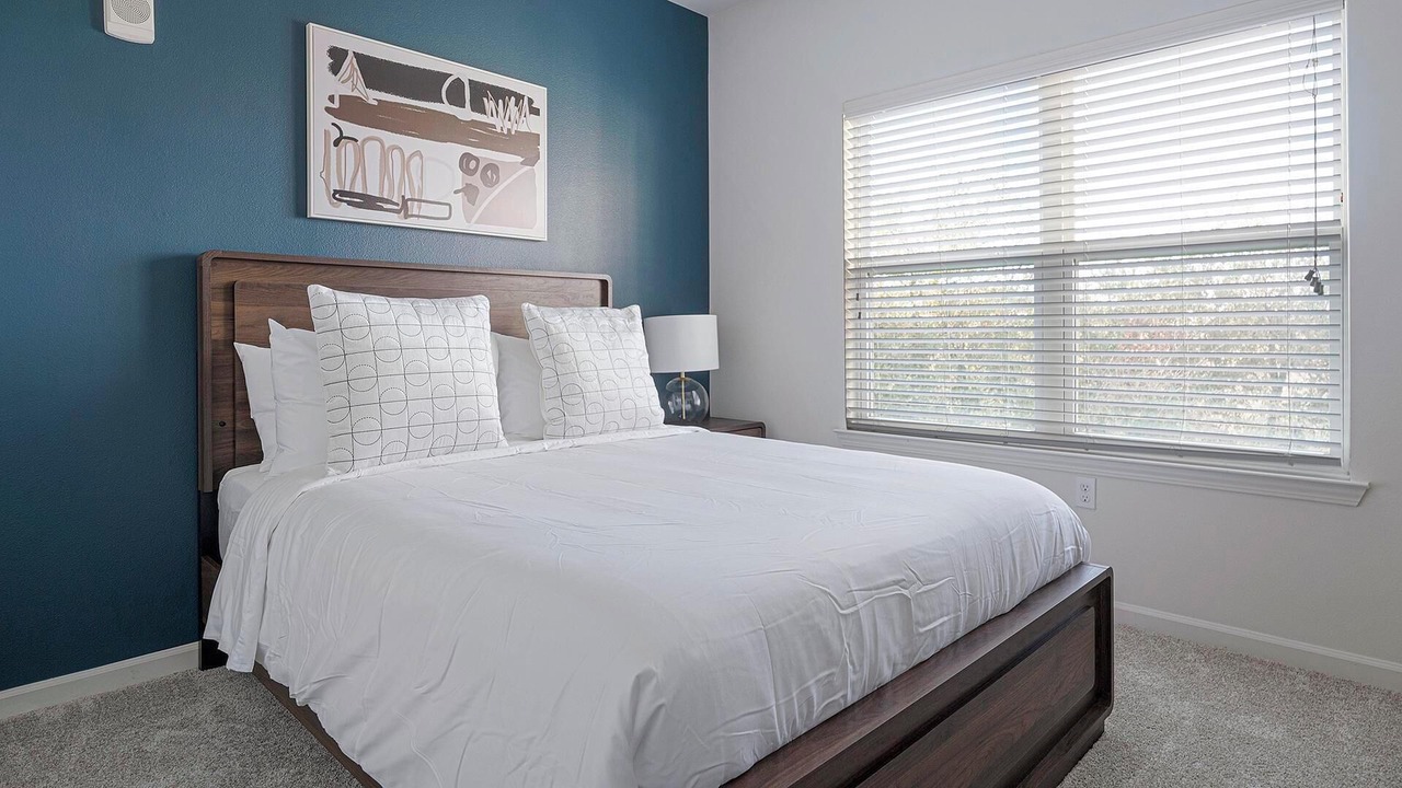Photo of Bedroom in McNeil