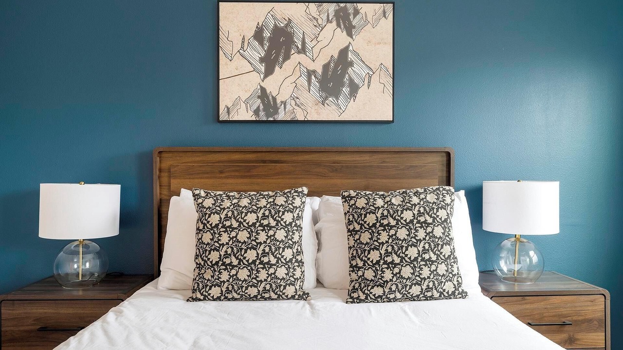 Photo of Bedroom in McNeil