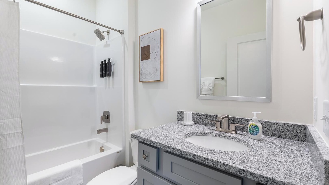 Photo of Bathroom in Port Wentworth