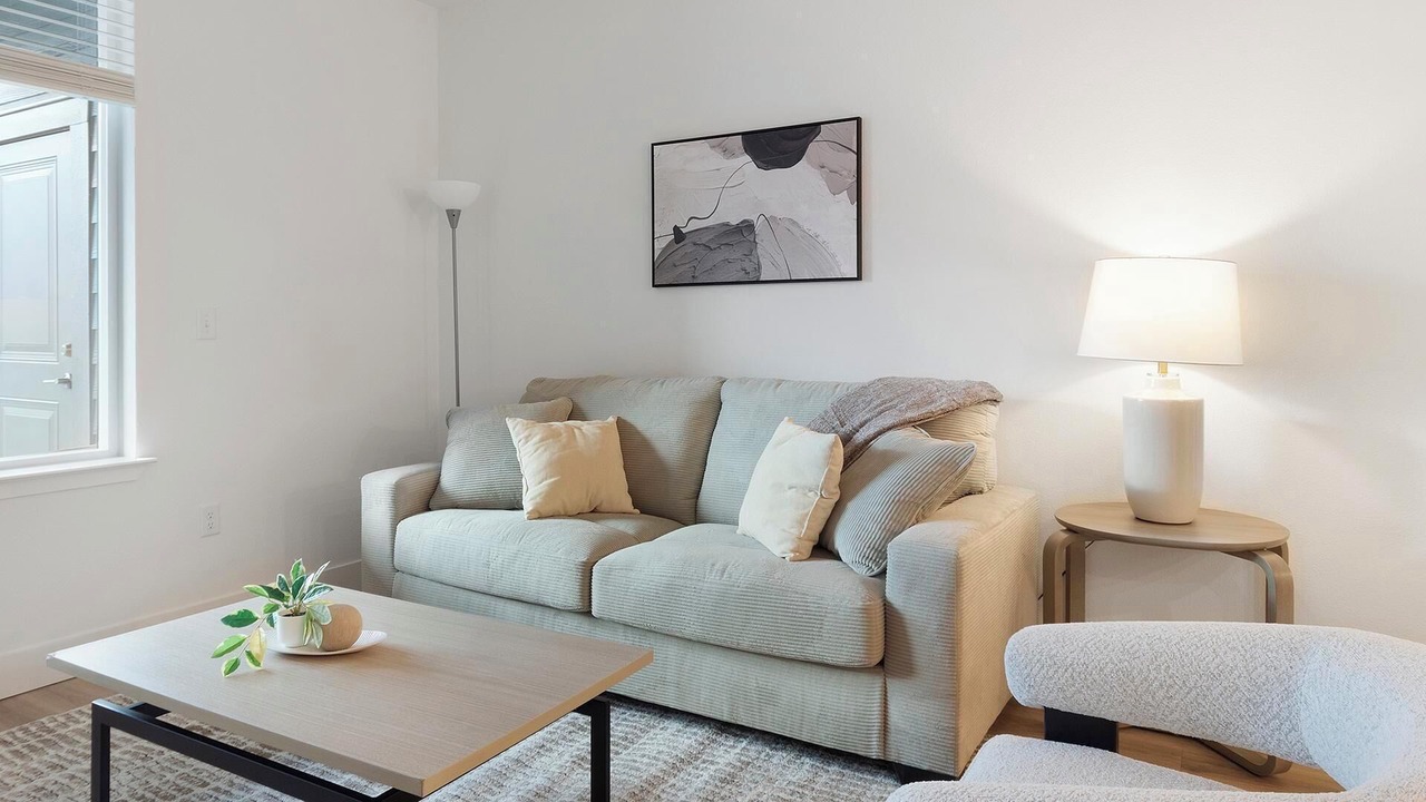Photo of Livingroom in Firestone