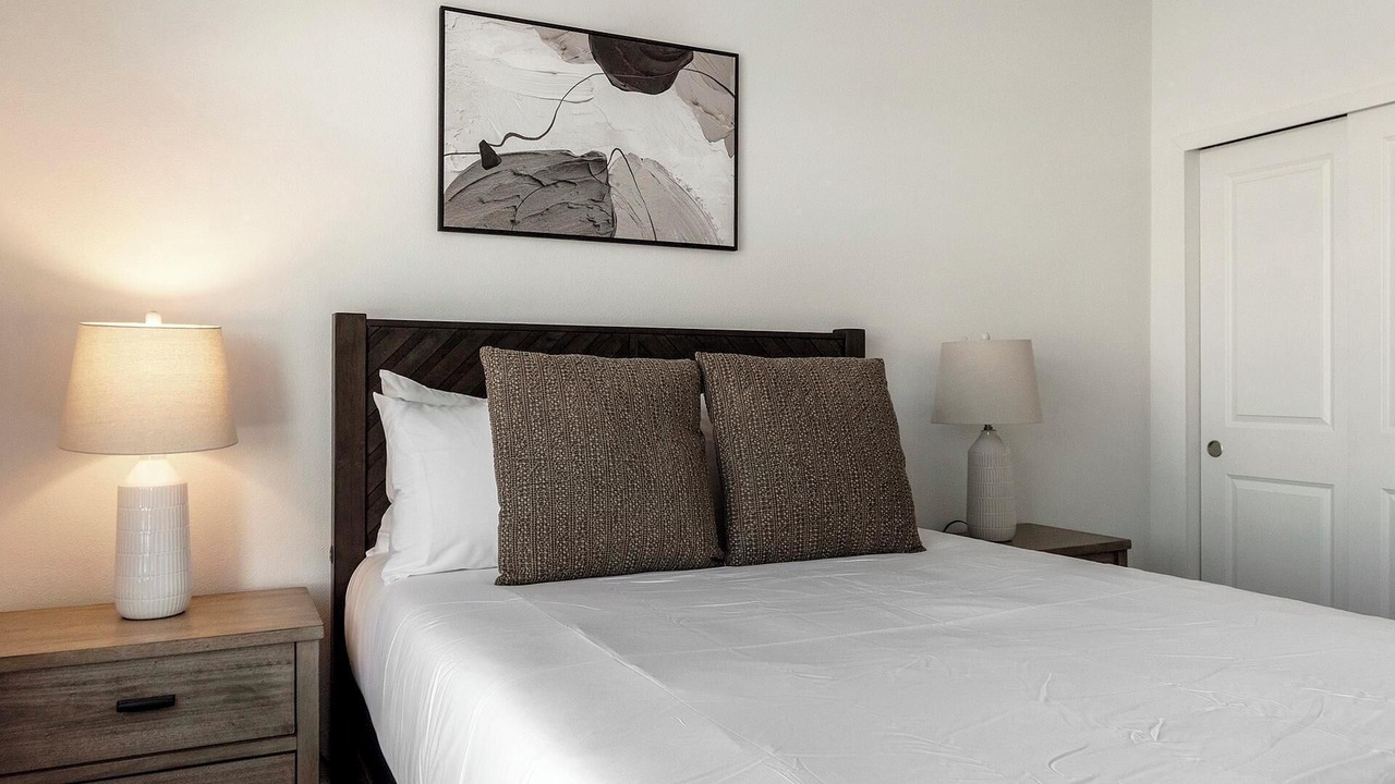 Photo of Bedroom in Firestone