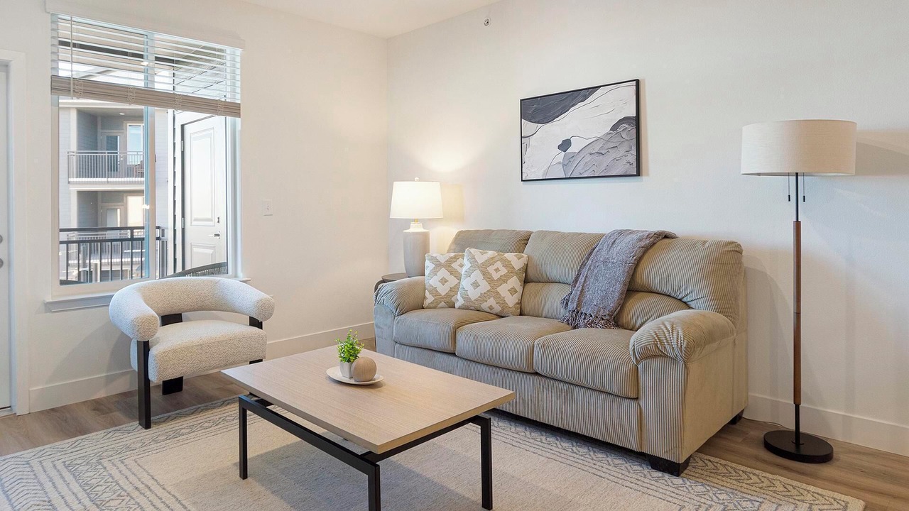 Photo of Livingroom in Firestone