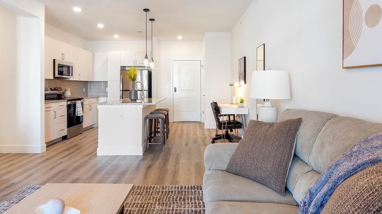 Photo of Livingroom in Firestone
