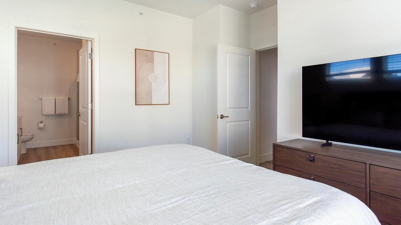 Photo of Bedroom in Firestone