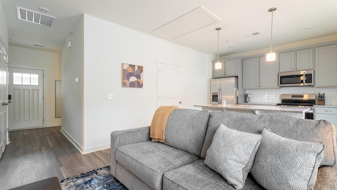 Photo of Livingroom in Port Wentworth